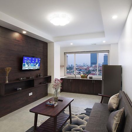 Kuch Oudom Hotel Phnom Penh Bagian luar foto